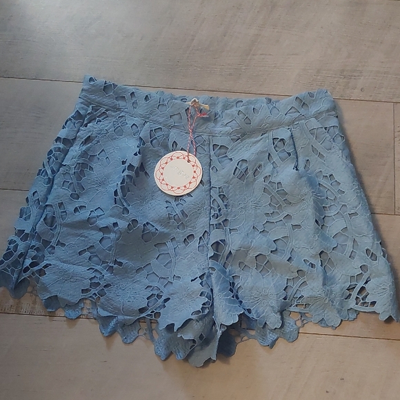 Umgee Pants - Umgee Light Blue Lace Women Shorts NWT Size Med
